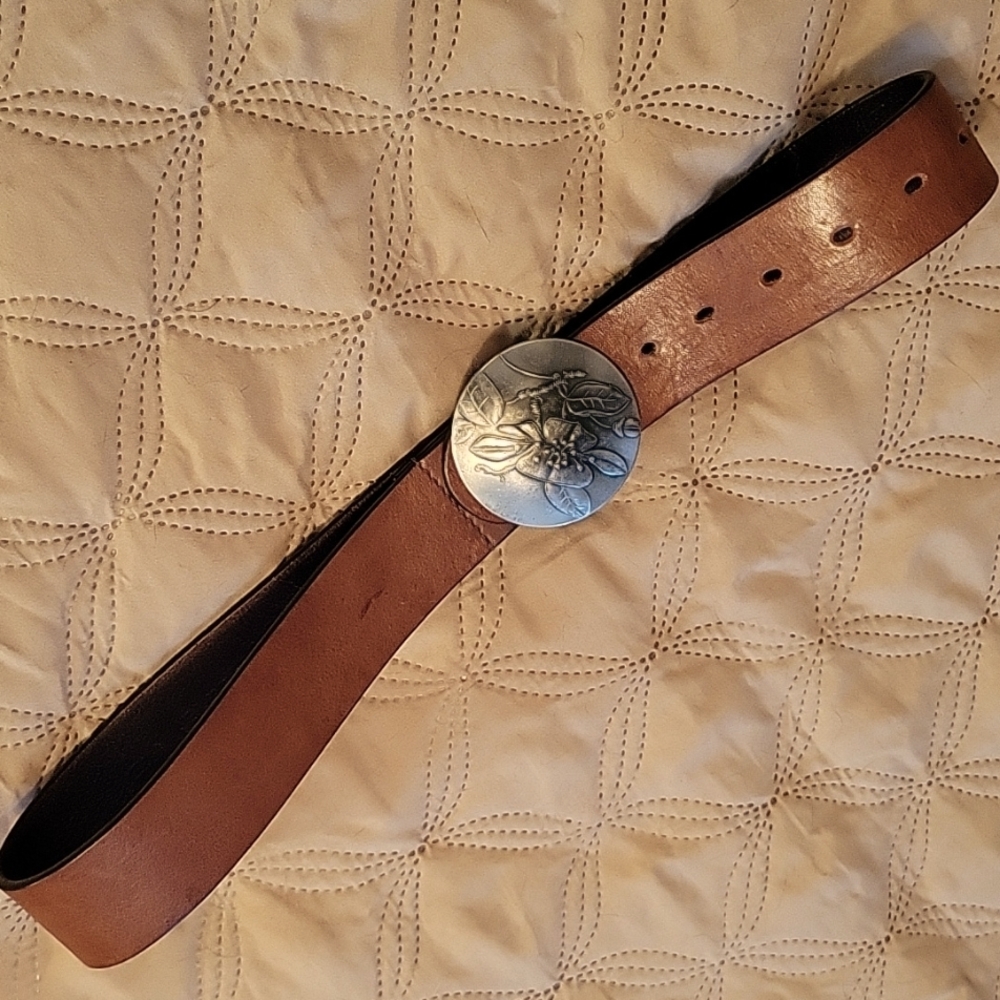 Vintage J Crew Leather Belt With Floral Buckle Size Small